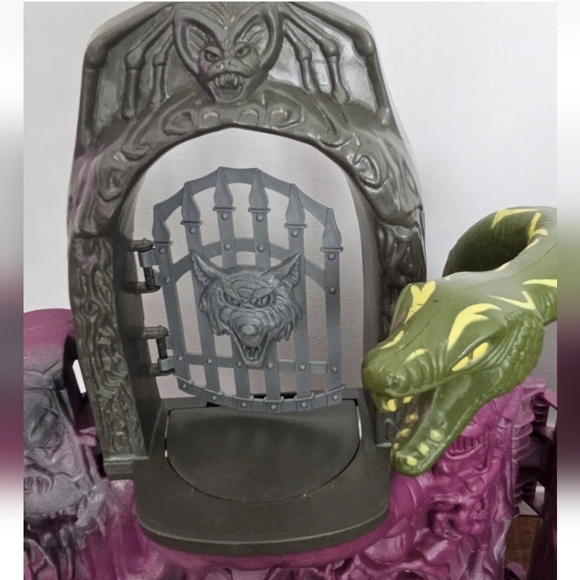 Vintage MOTU Masters of the Universe Snake Mountain 1983 ** READ - Picture 8 of 15